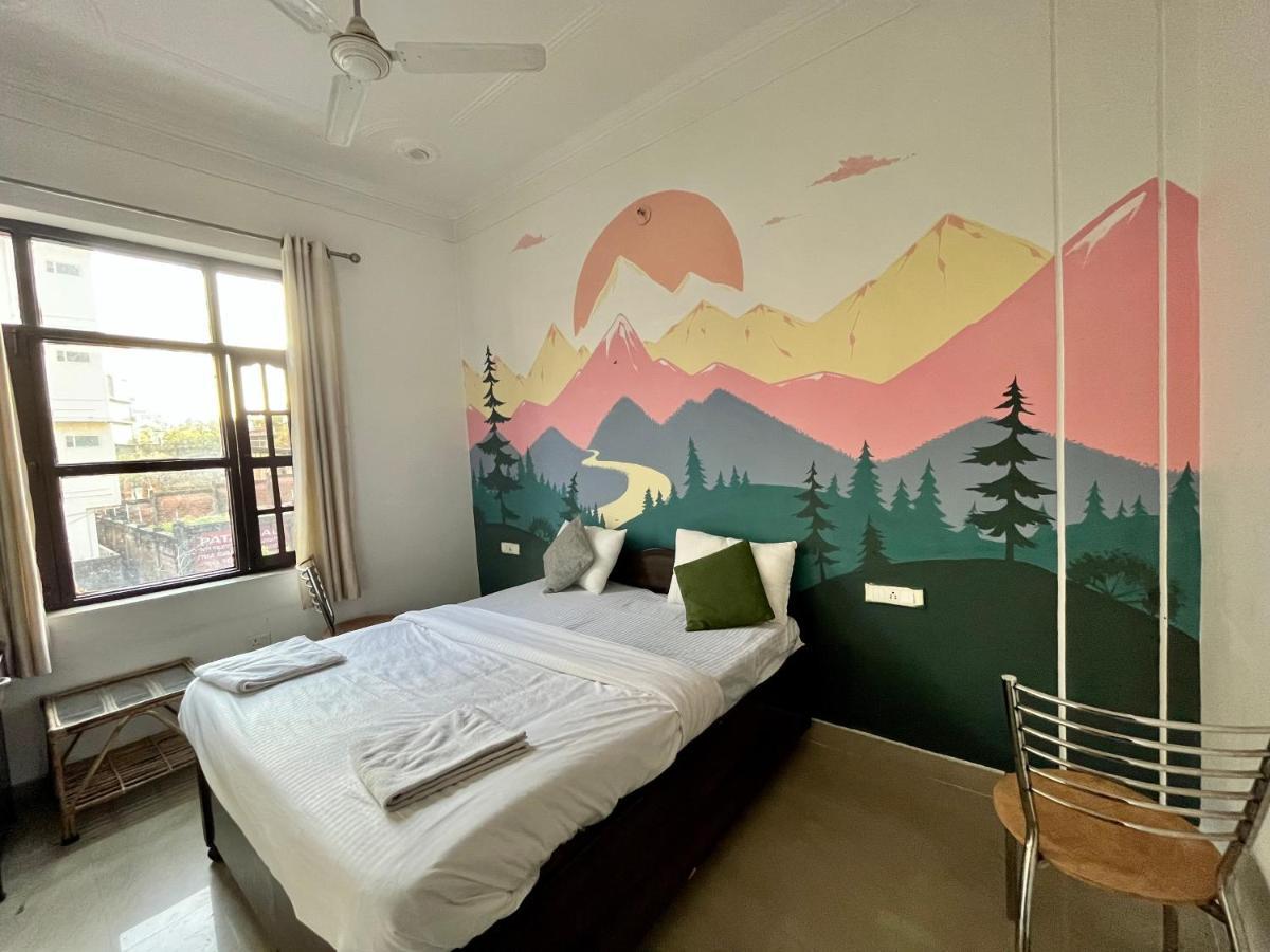 Joey'S Homestay Rishikesh Bagian luar foto